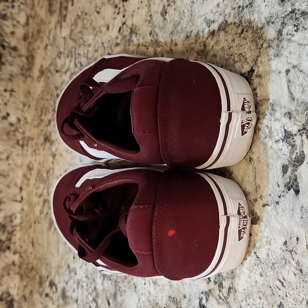 Vans - Picture 4 of 6